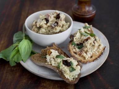 sun-dried tomato and artichoke dip