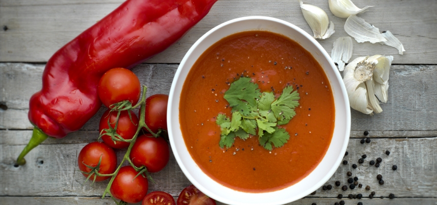 dairy-free tomato and pepper soup
